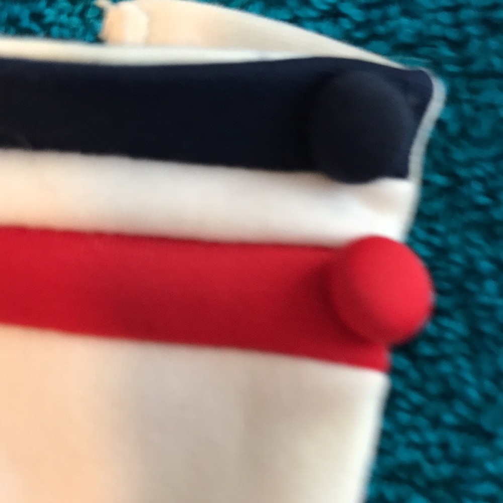 Gloves - Picture 2 of 4